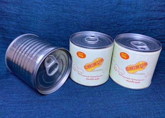 Естественным законсервированный супермаркетом гриб Champignon